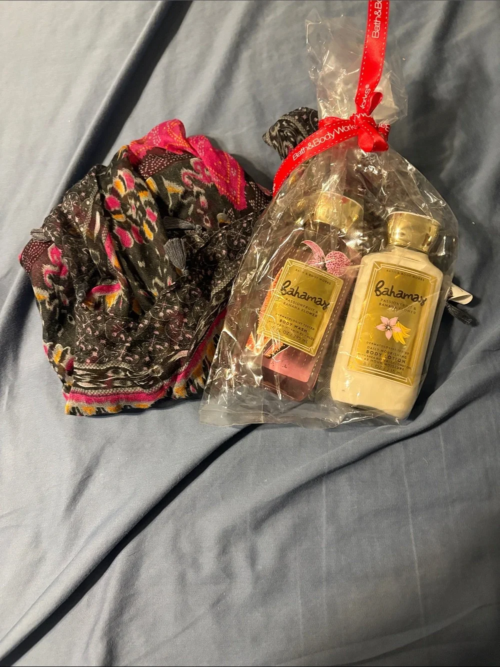 Bath & Body Works Bahama Coconut & Pink Soap Gift Set - Pink & Cream and scarf