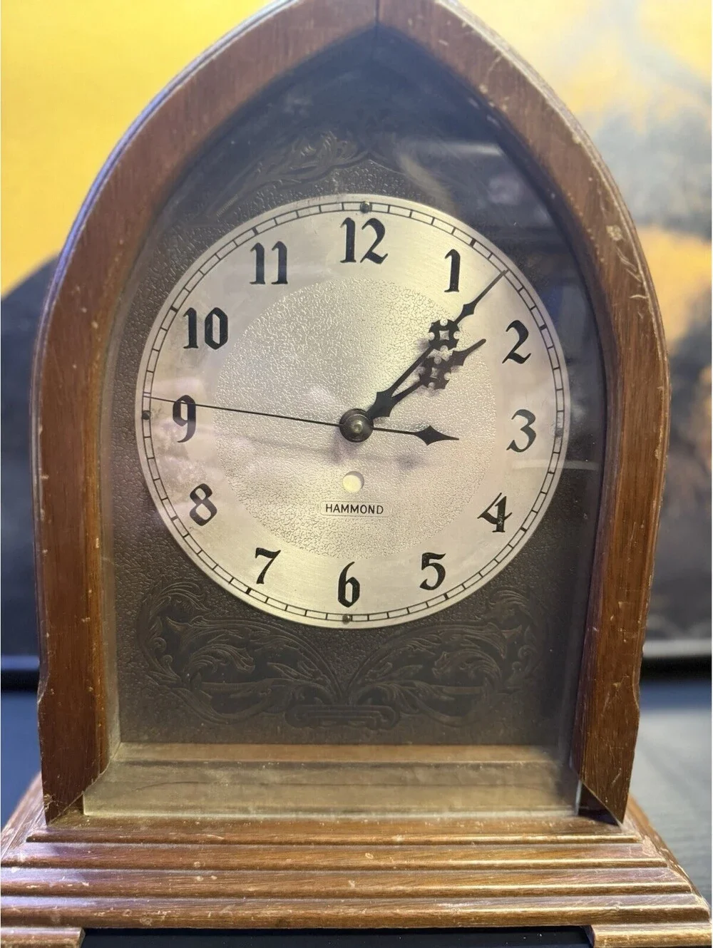 Vintage 1930s Hammond Electric Wood Desk Clock Gothic Arch Spin Start Art Deco