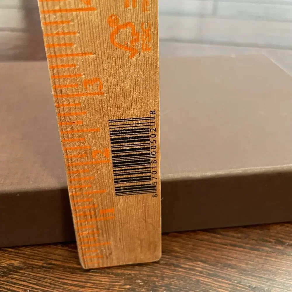 Louis Vuitton approximately 8”