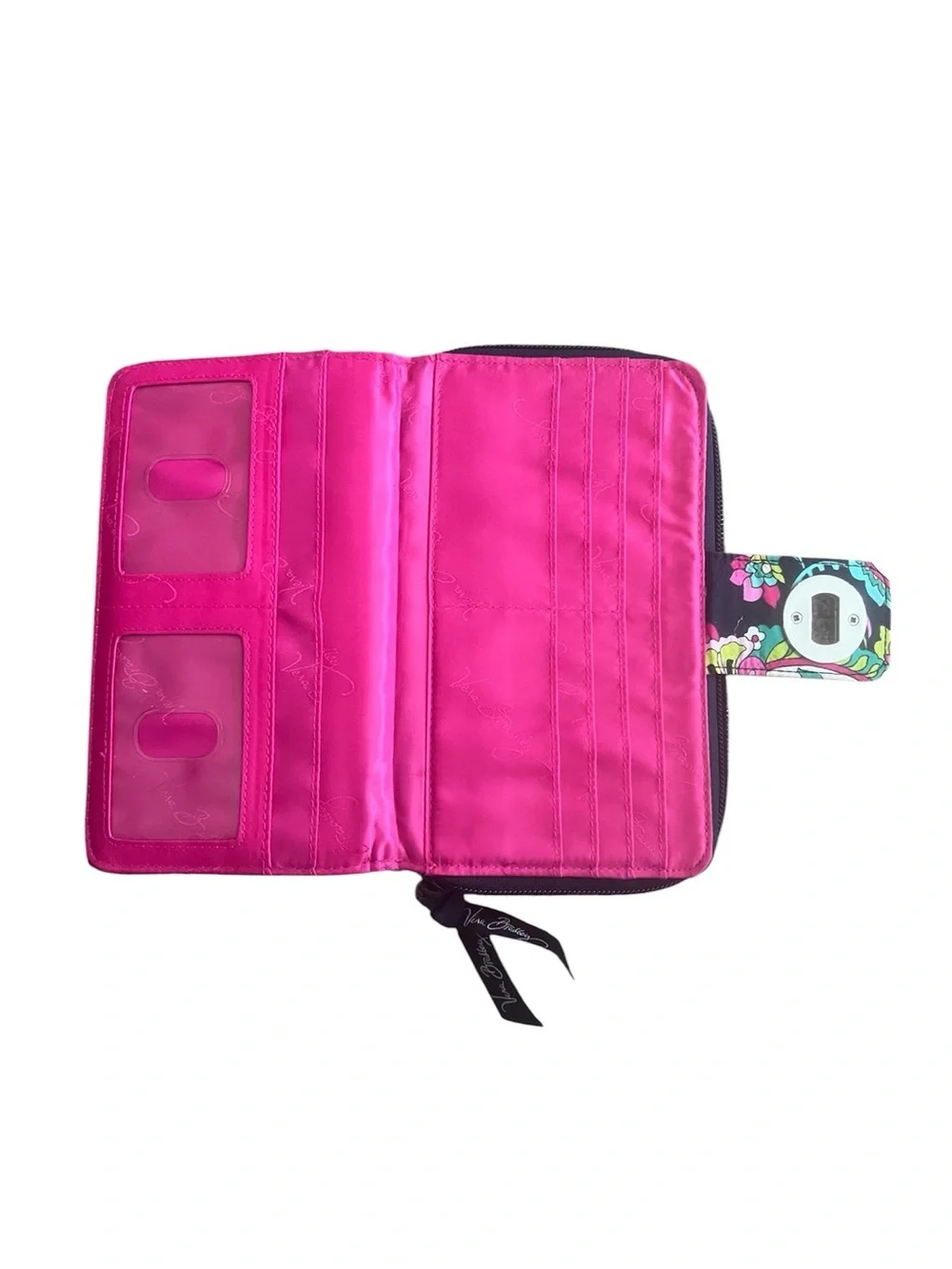 Vera Bradley essentials compartments