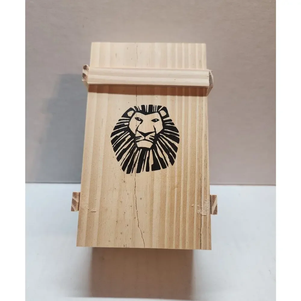 New Disney Lion King The Musical Watch Rare Limited Edition 0558/5000.