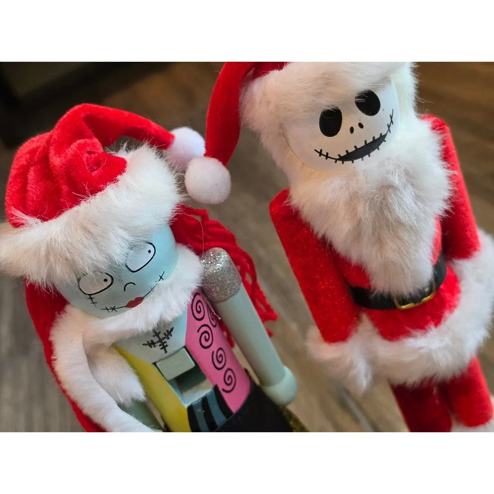 Disney Nightmare Before Christmas Jack Skellington Sally Nutcracker Set 12