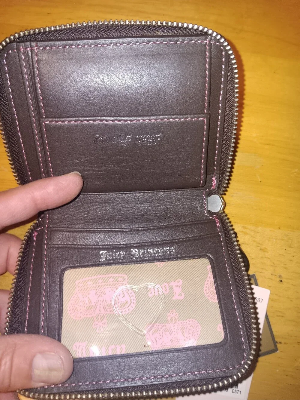 Juicy Couture Vintage Y2k Pink Velour Small Zippy Wallet With Tags