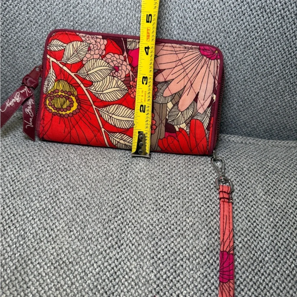 Vera Bradley vibrant floral
