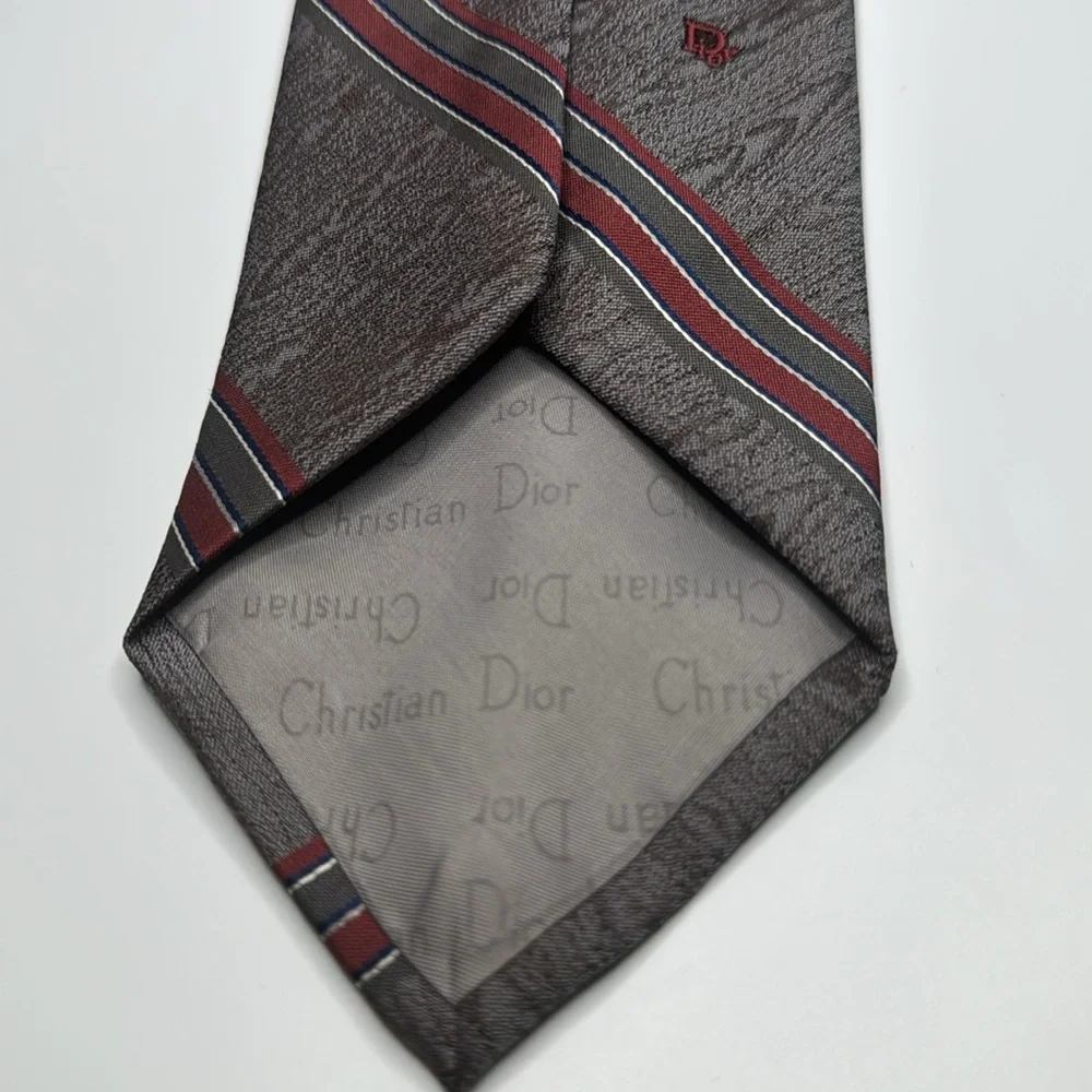 Vintage Christian Dior Slate & Crimson Slanted‎ Stripes Tie 55 1/2”/3 1/2” EC