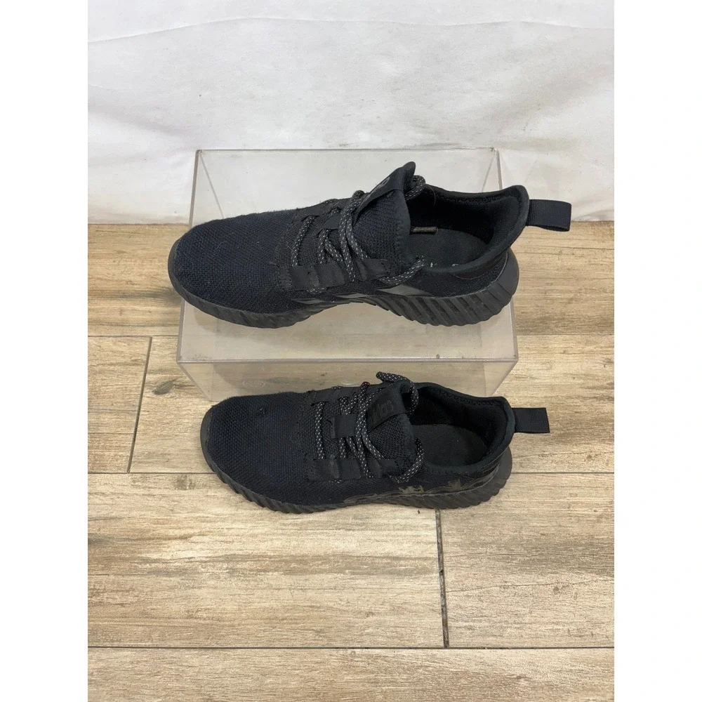 adidas color black