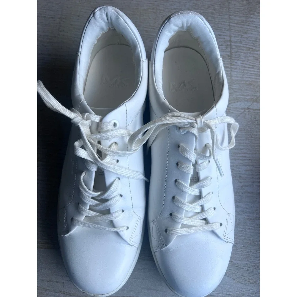 Michael Kors White Leather Low Top Sneakers Womens 9M FT22E Lace Up Round‎ Toe