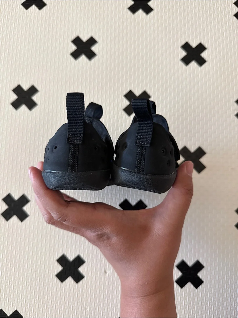 Nike easy flexible