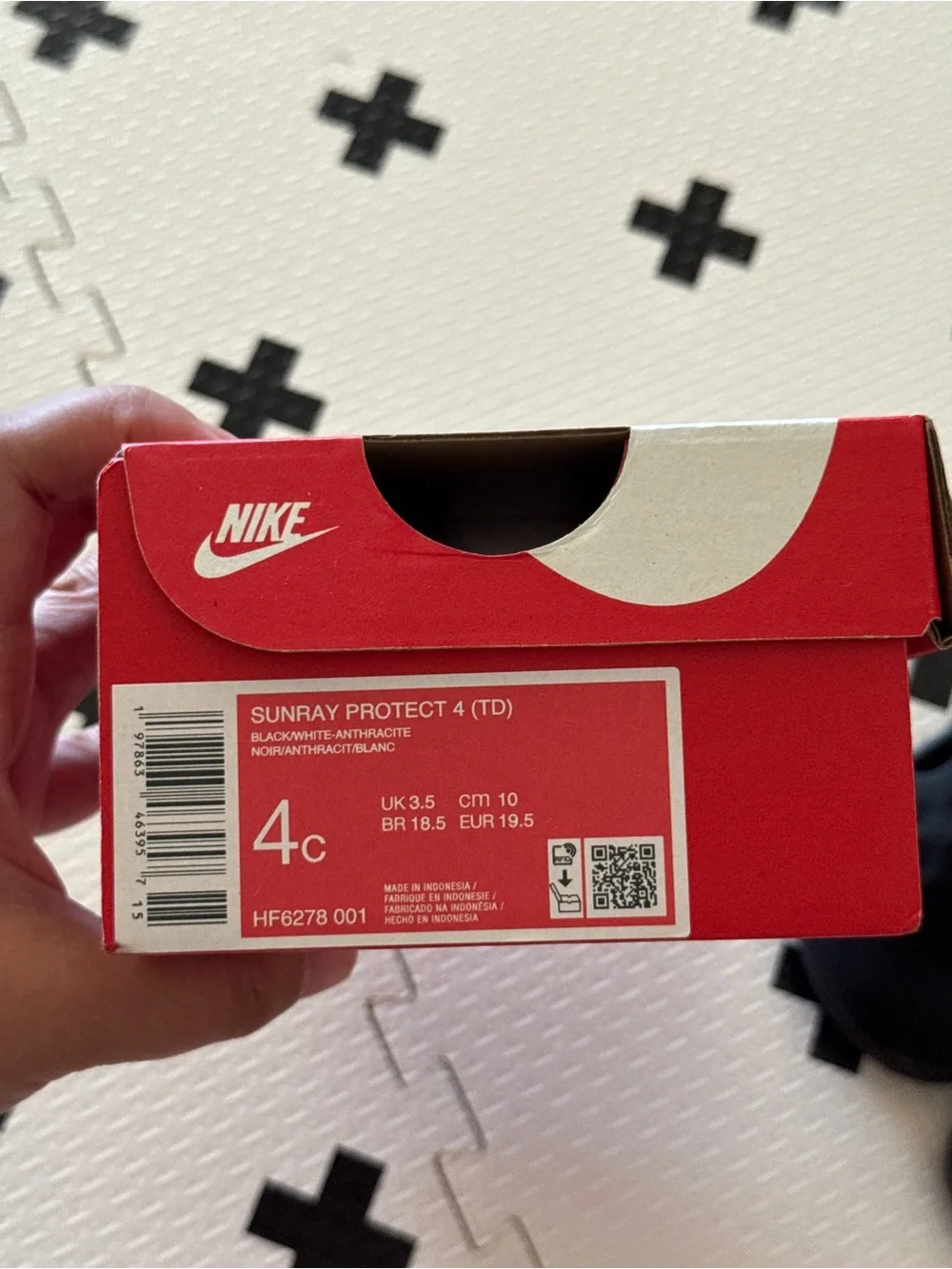 Nike lightweight quick easy