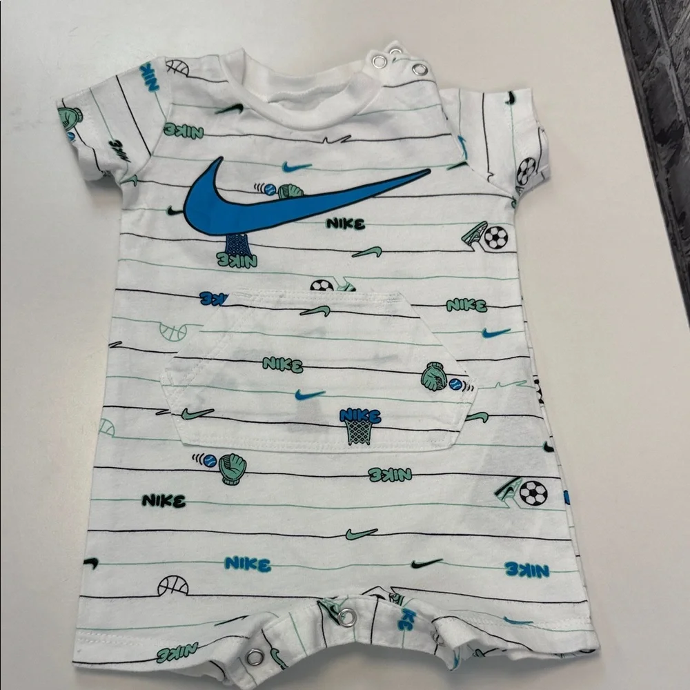Baby‎ boy's Nike shorts romper