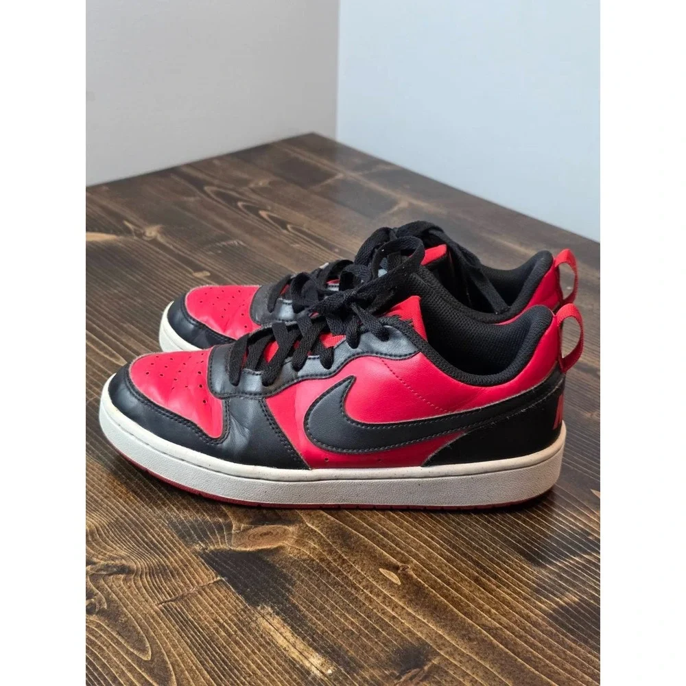 Nike Court Borough Youth Sneakers Size 6.5 Red Black Leather Court Low Top Shoes