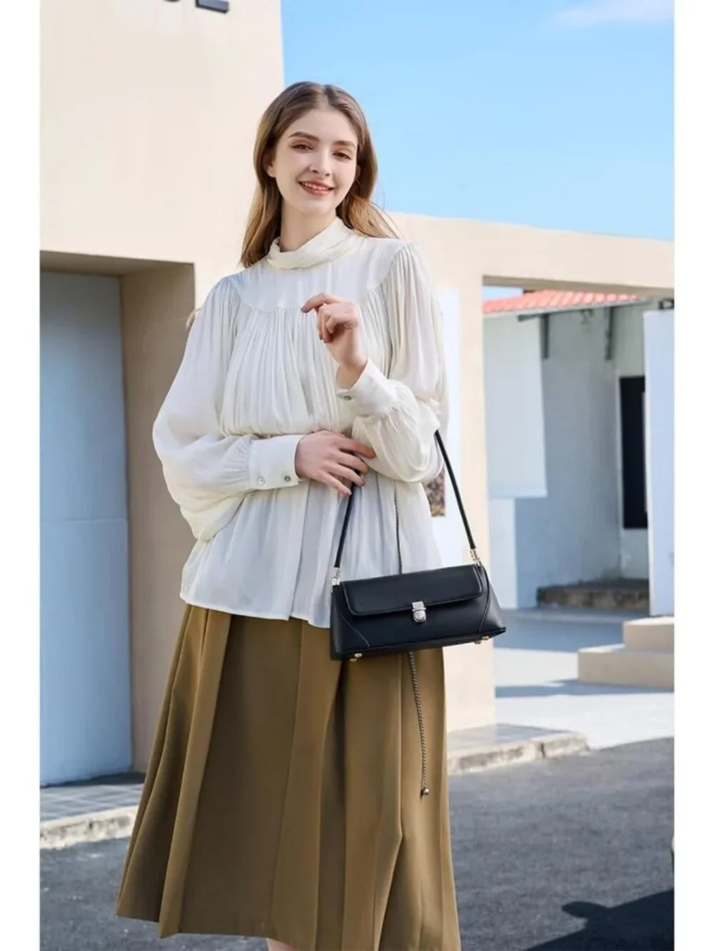 Vintage-Inspired Shoulder Bag for Women | Retro Small Purse & Cute Hobo Tote