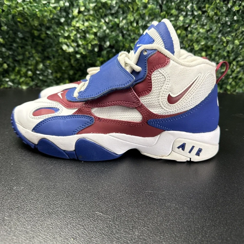 Nike Air Speed Turf Max 96 Shoes Boys Size 7Y White Blue Red Sneakers DZ4449-100