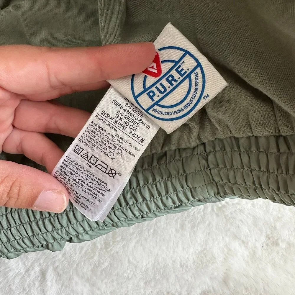 GAP baby yoda