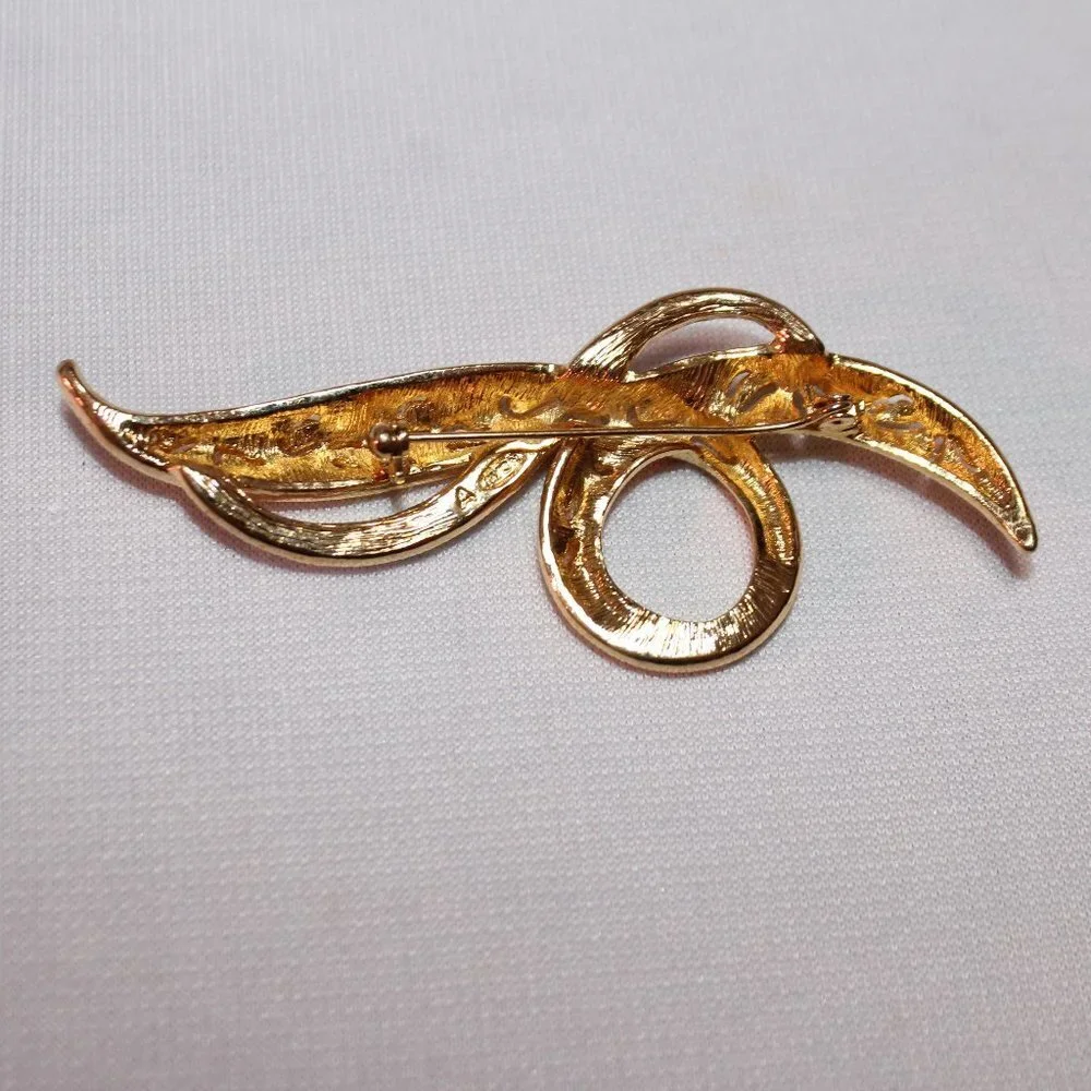 Avon vintage swirl