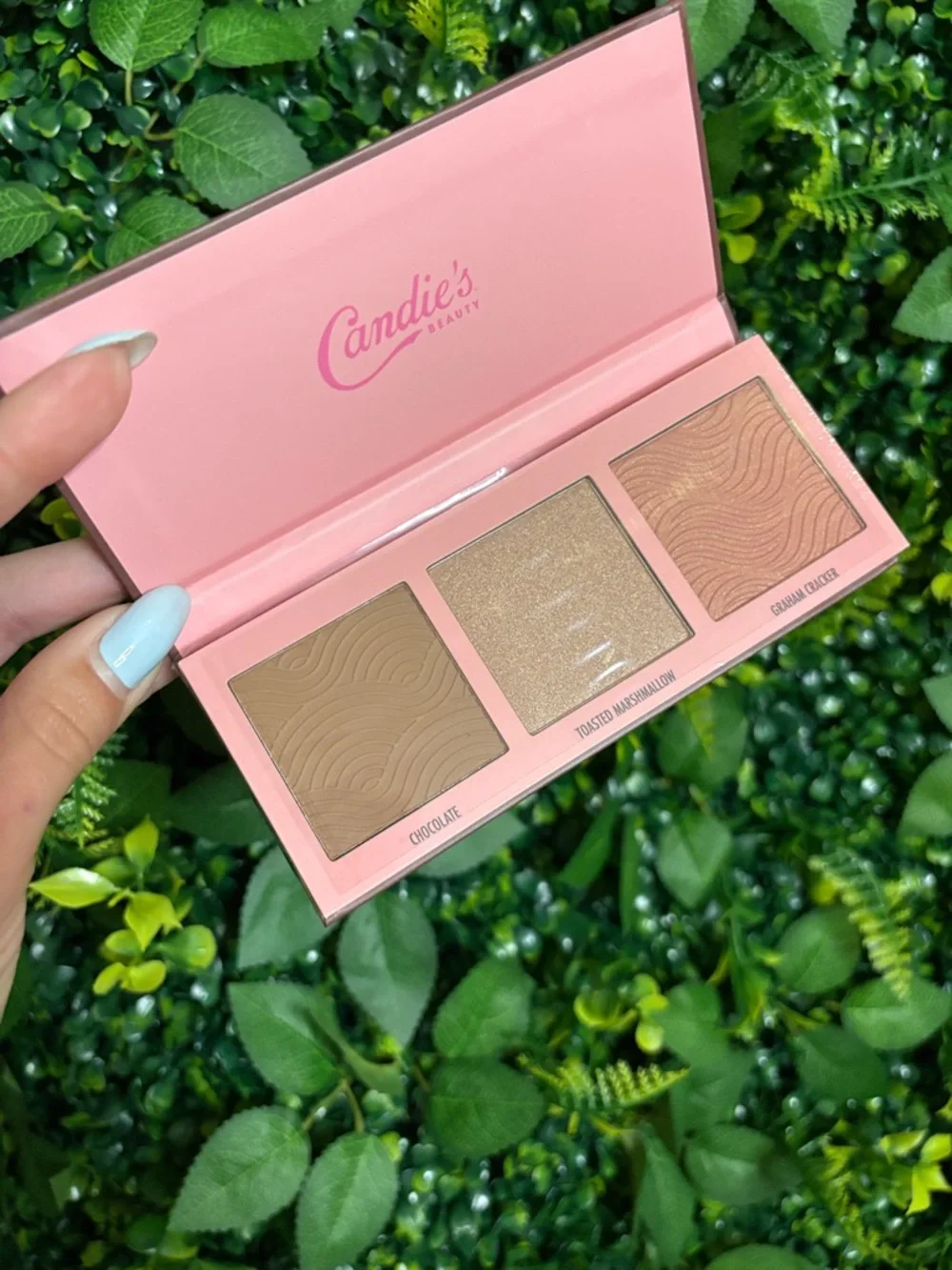 Candie's rotate xoxo this