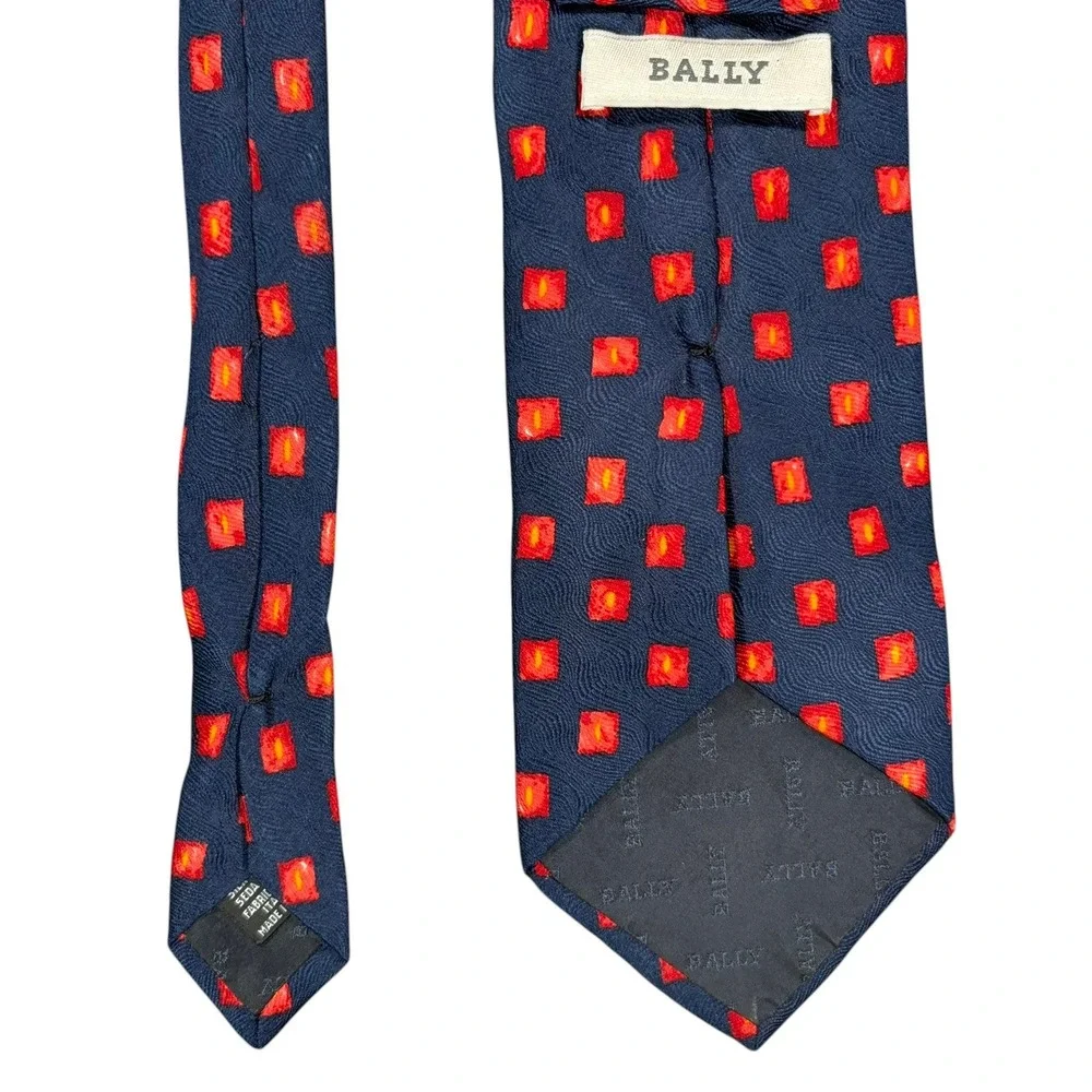 Vintage‎ Bally Switzerland 100% Silk Tie Navy Blue Red Geometric Italy 3.75x60