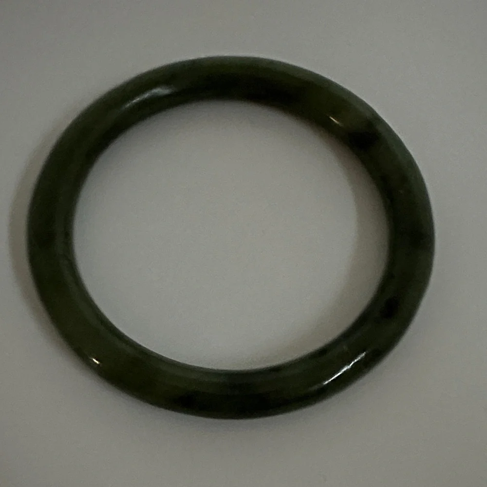 Vintage elegant green