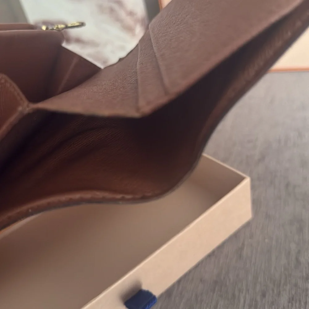 Louis Vuitton from reposhing code