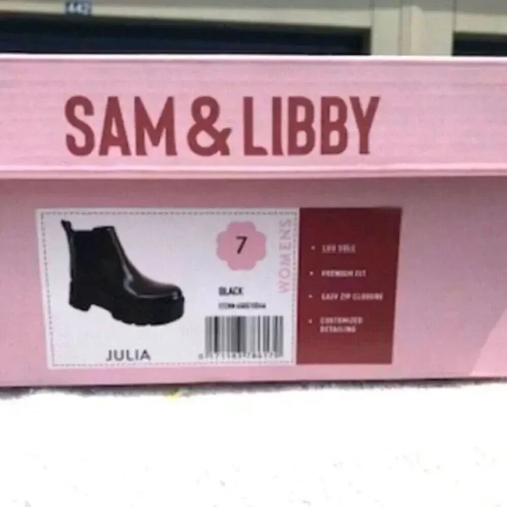 Sam & Libby ** julia