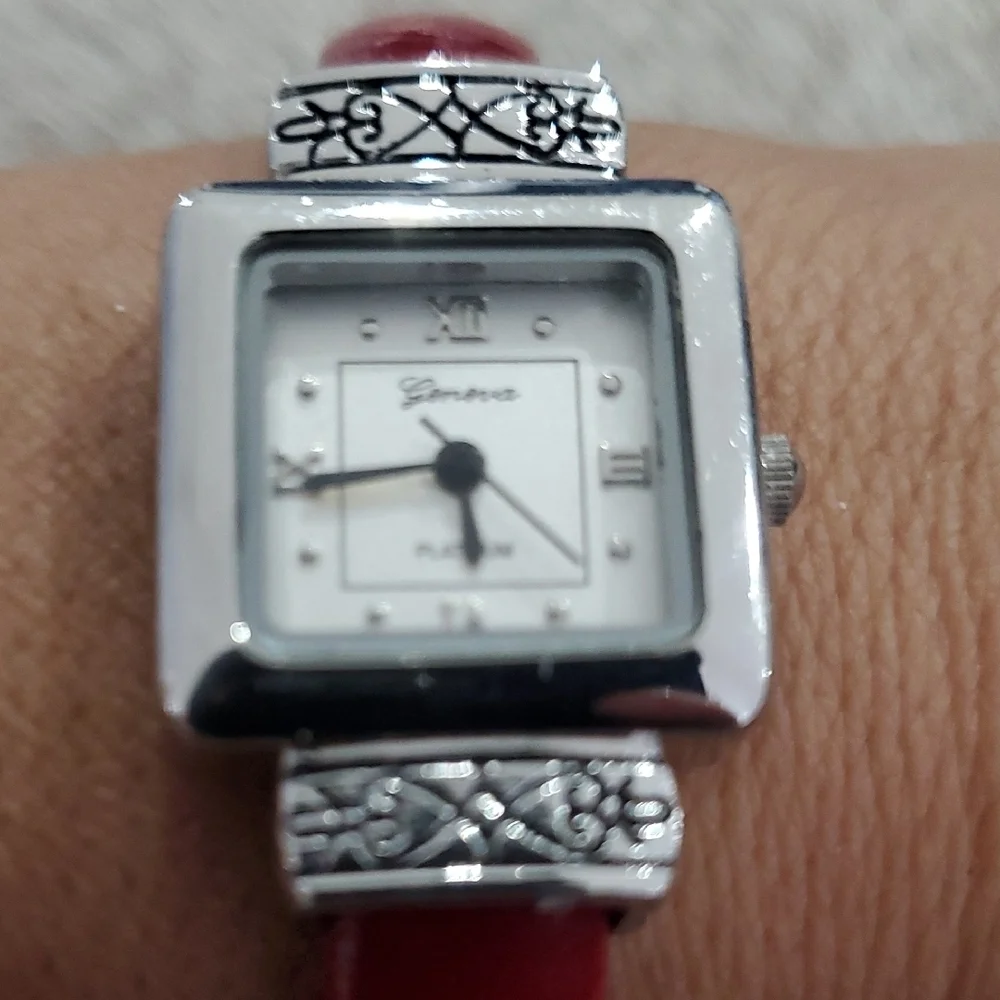 Geneva stylish watch