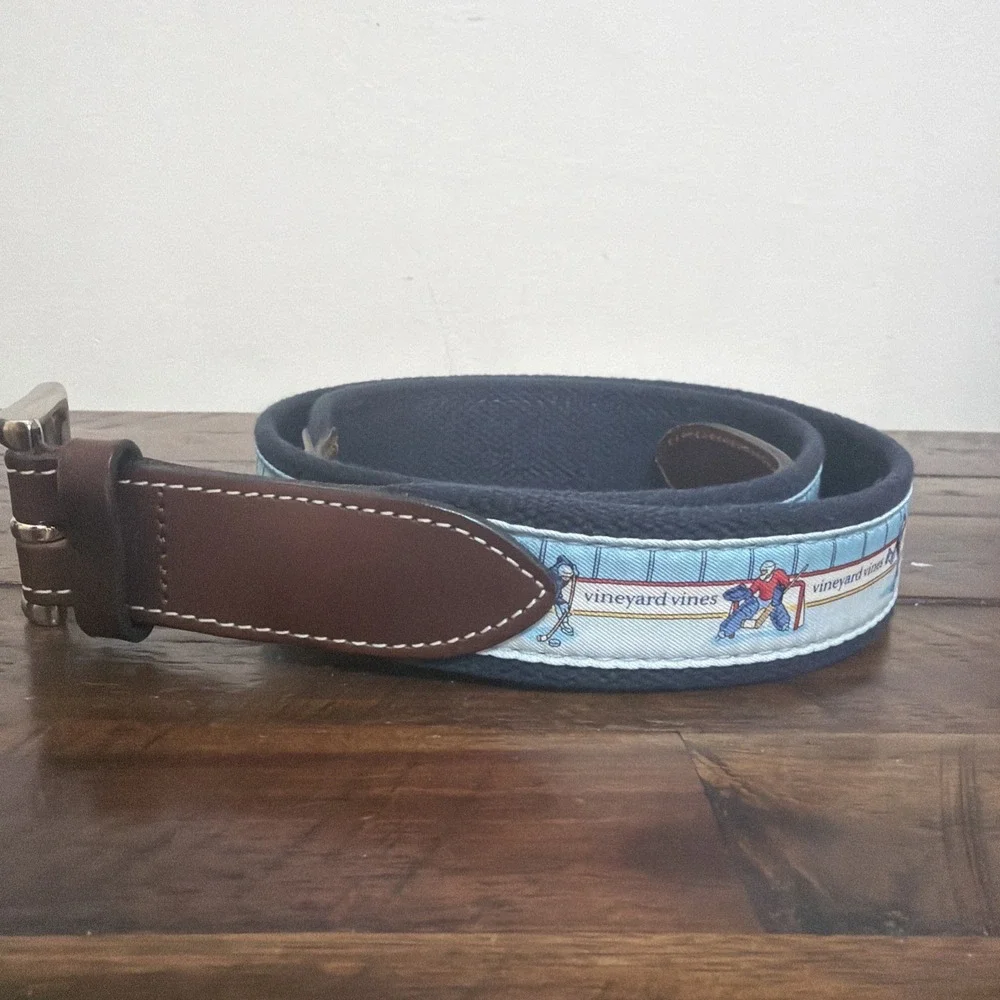 Vineyard Vines Ice Hockey Rink Club Canvas Belt Sports Casual Adjustable 38