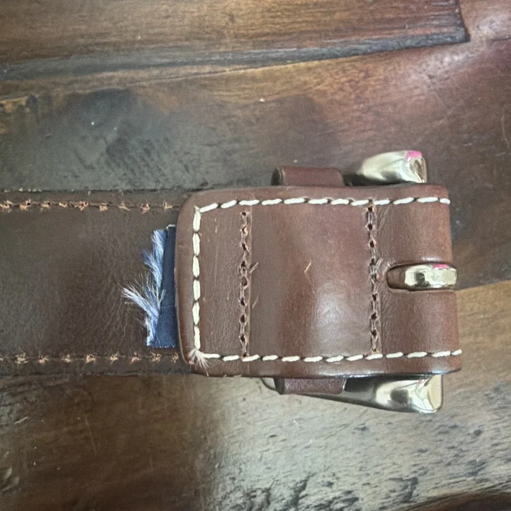 Vineyard Vines it out belt