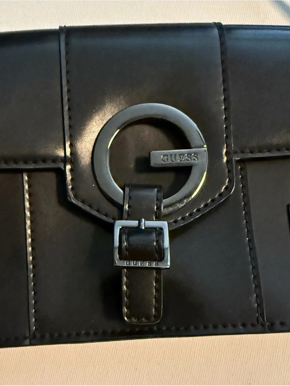 Guess shoulder bag