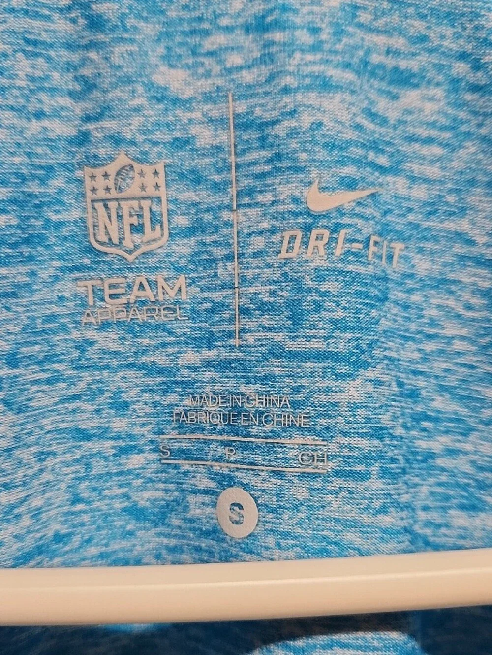 Nike Dri-Fit Women's Carolina Panthers Heathered Light Blue Quarter-Zip Pullover