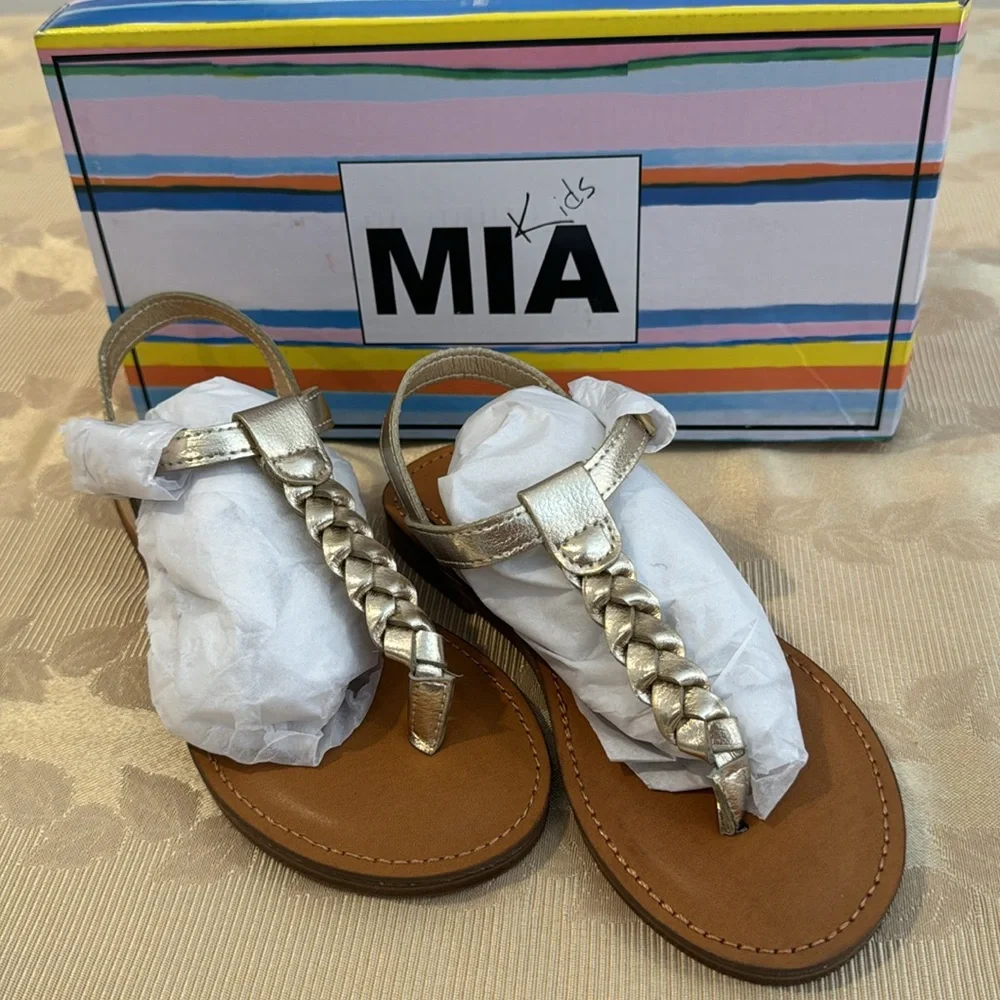 MIA nib kids