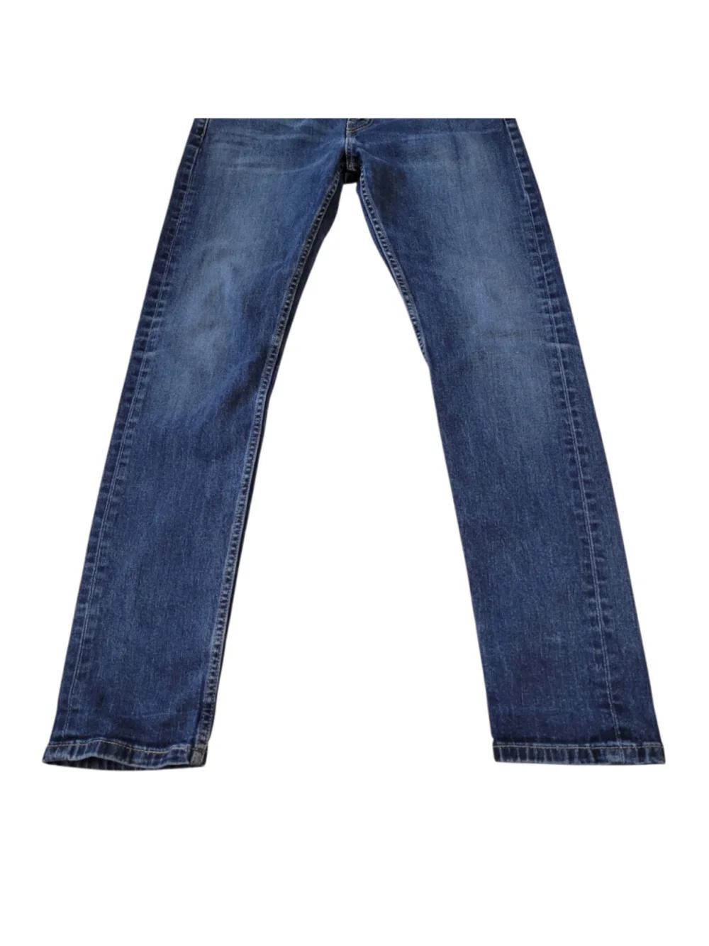 Levis man feature