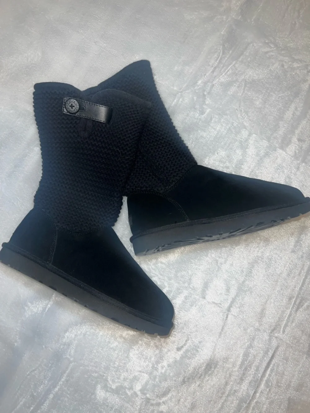 UGG classic ankle
