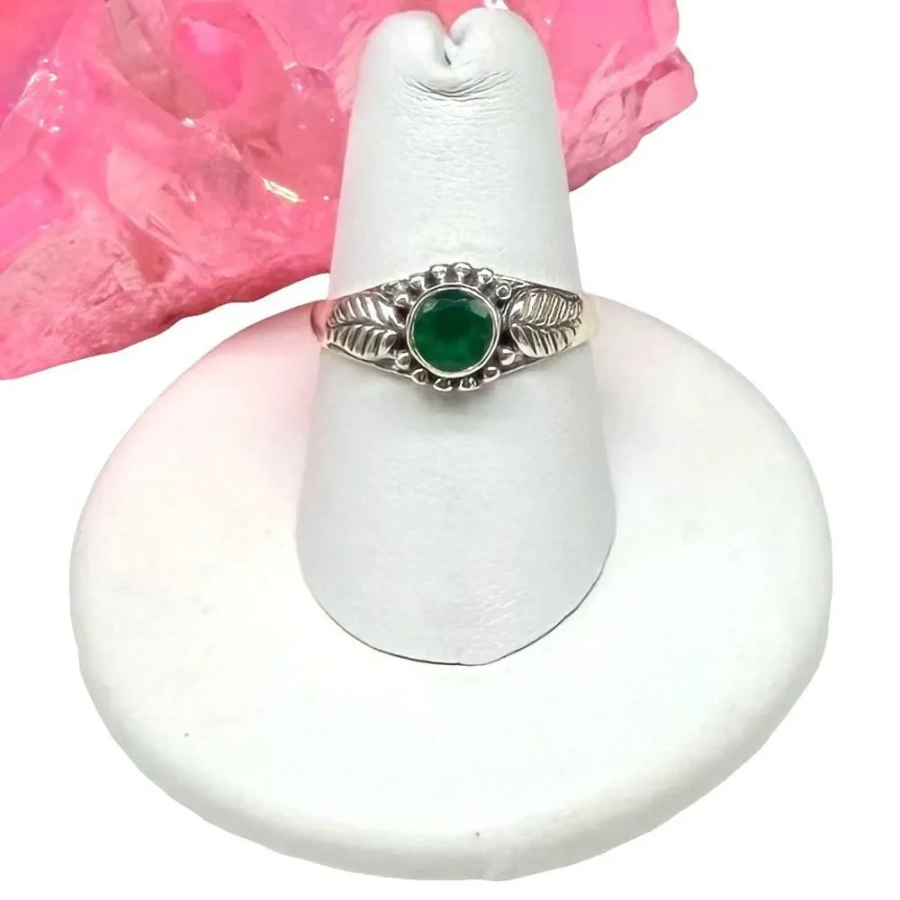 Green Onyx Ring Solid 925 Sterling Silver Size 7.5 Solid 925 Sterling Silver