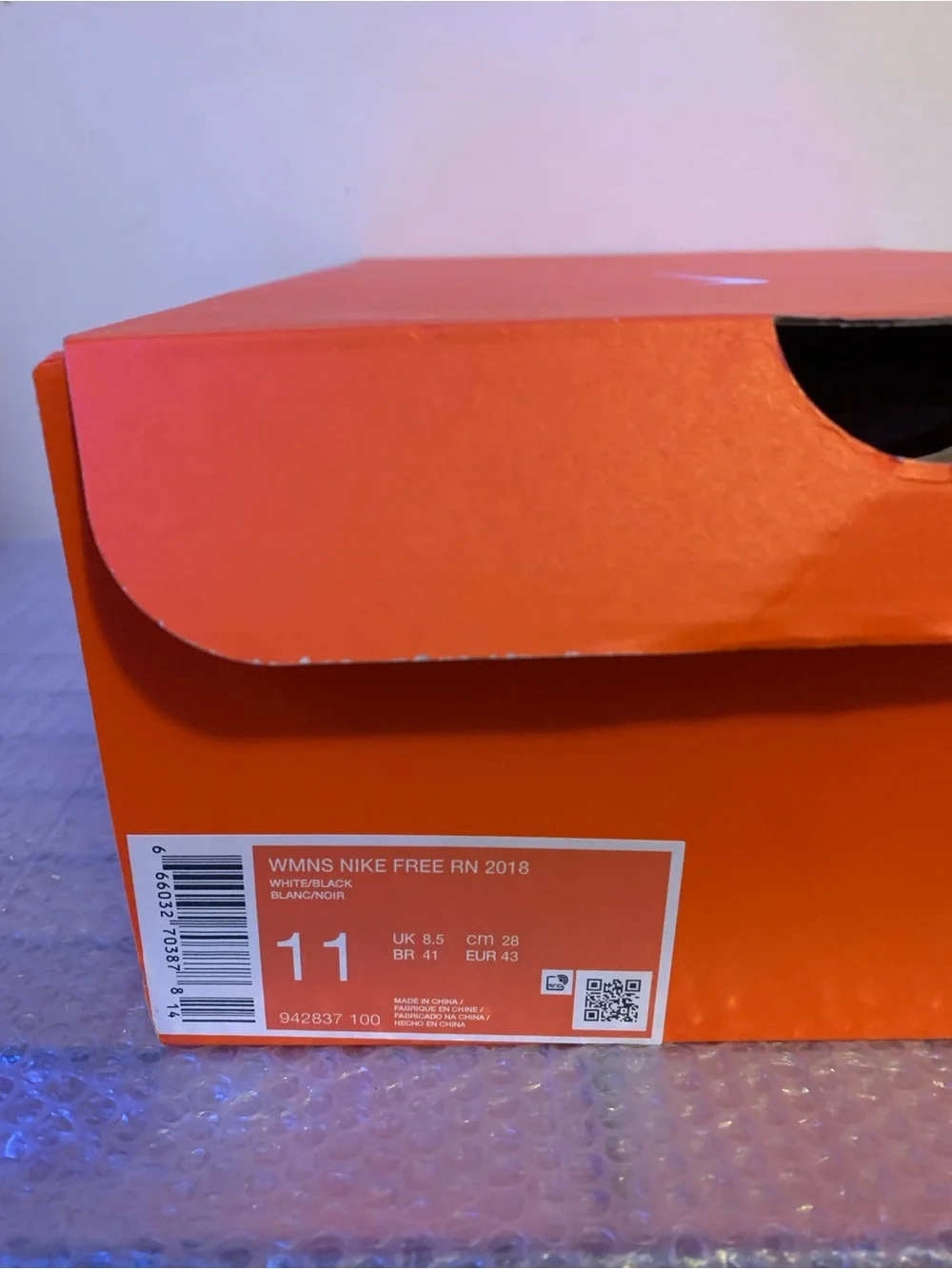N/A nike free
