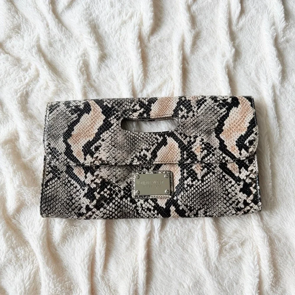 Nine West nine west