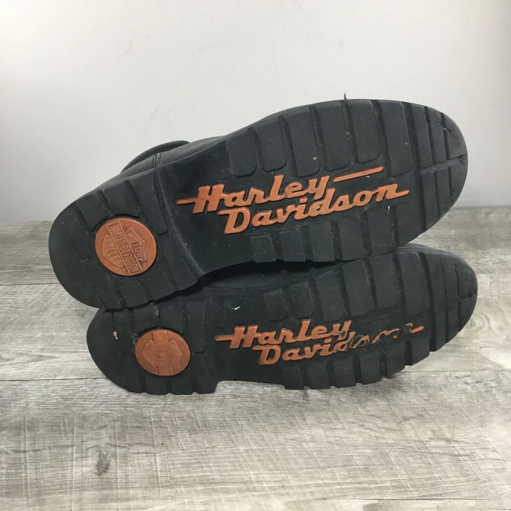Harley-Davidson leather well