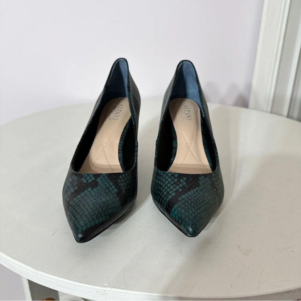Alfani snake print heels