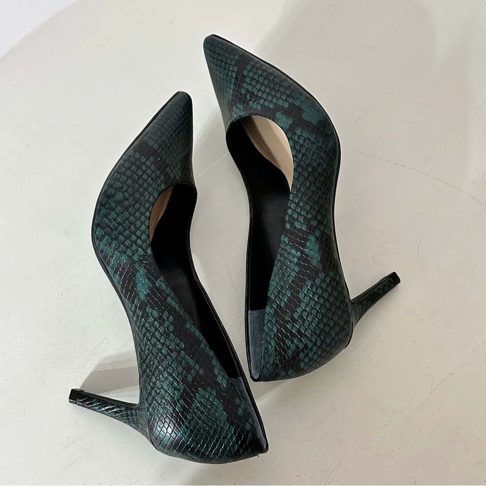 Alfani snake print heels