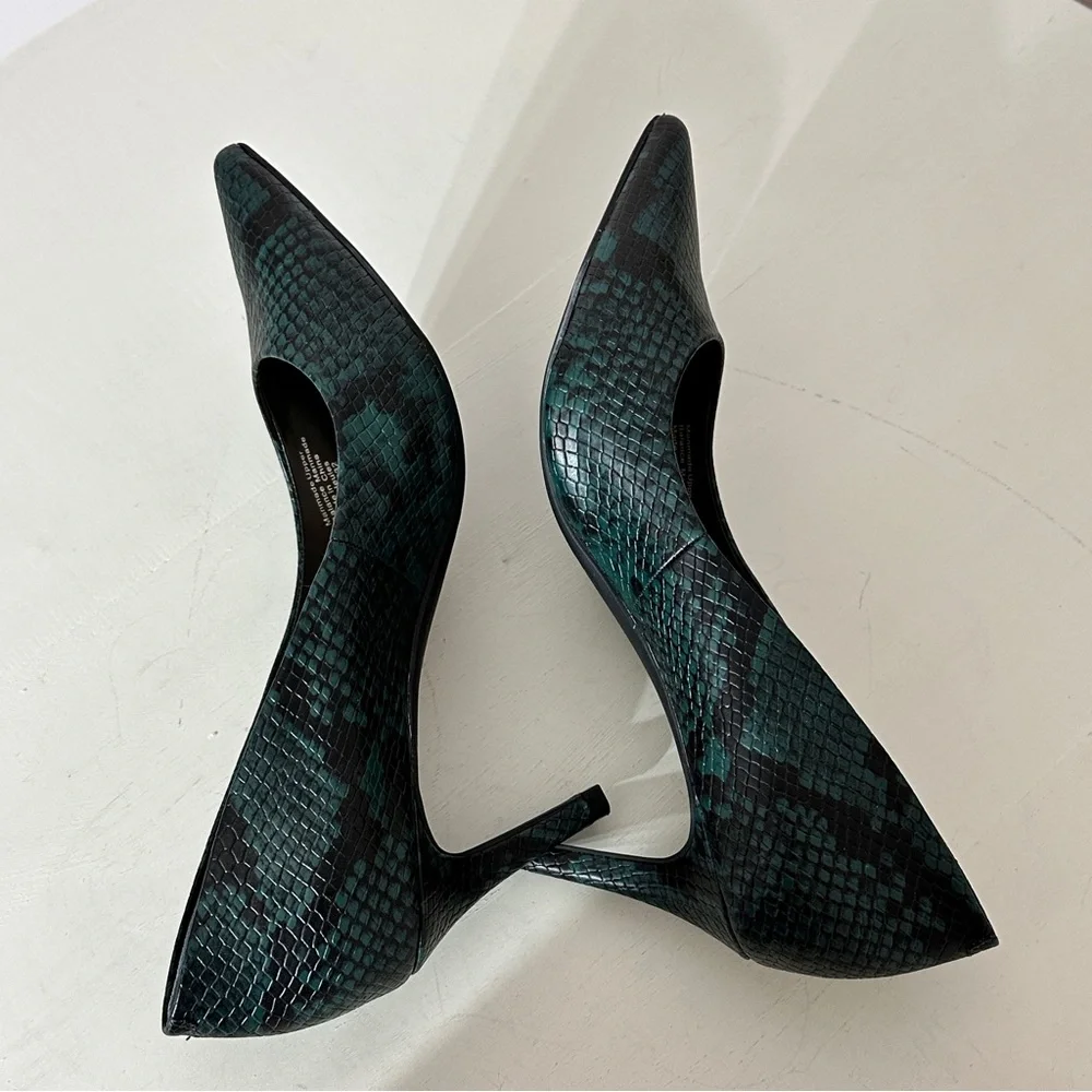 Alfani snake print heels
