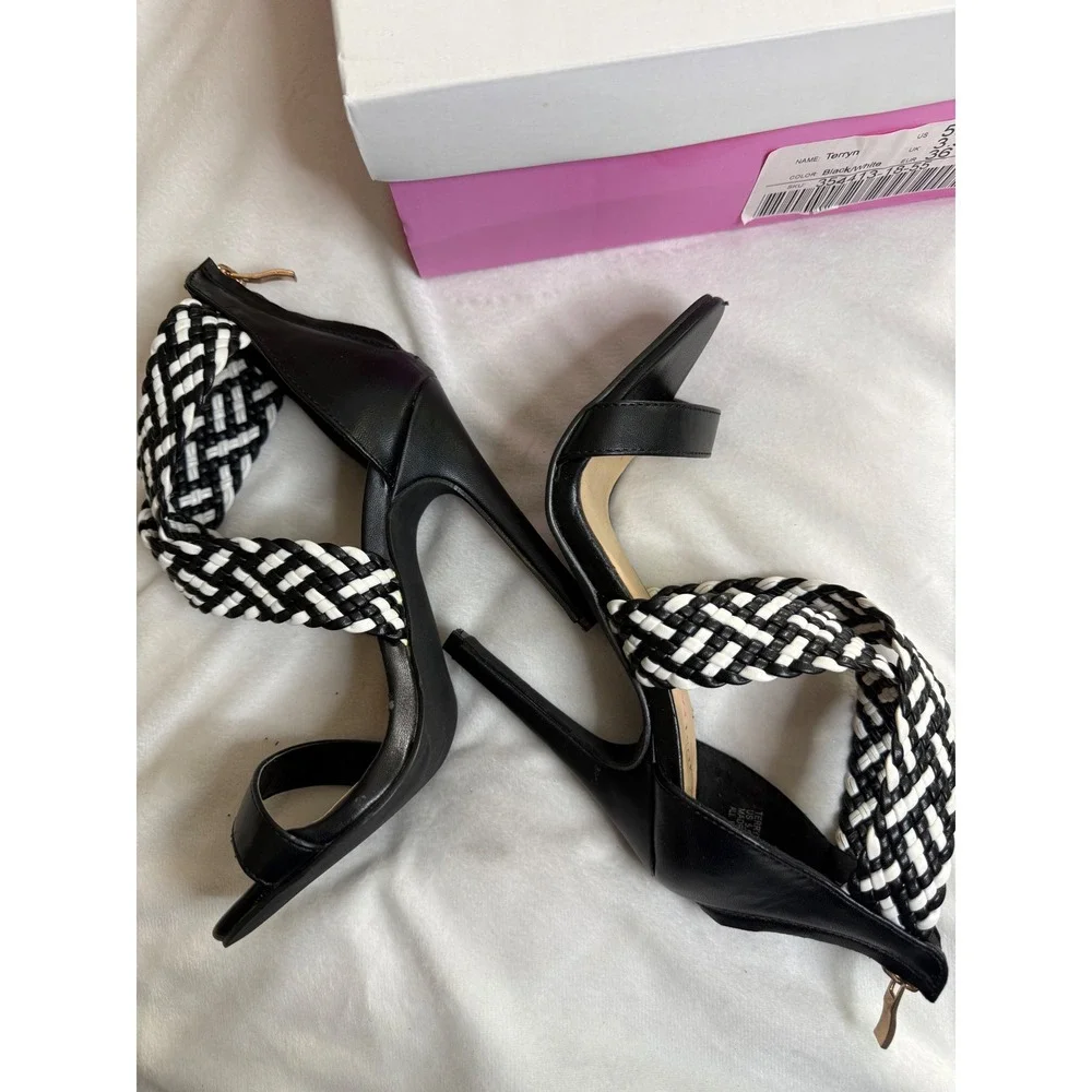 JustFab Terryn Black White Woven Stiletto Heel Sandals 5.5 354413-18-55