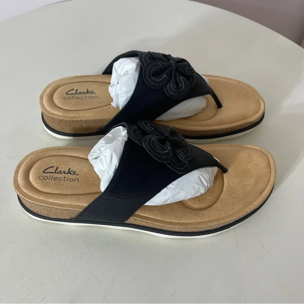 Clarks memory foam sandals