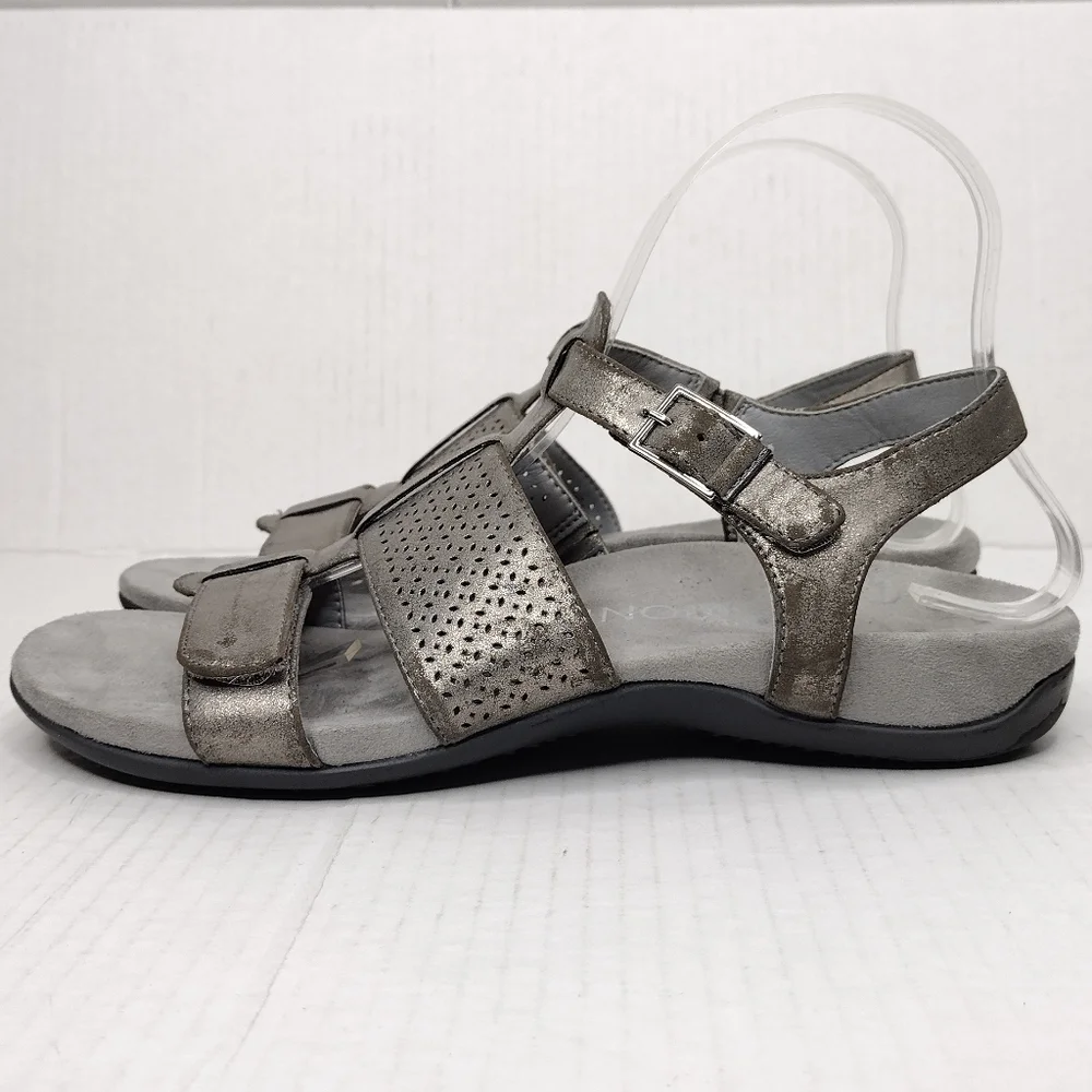 Vionic goldie distressed