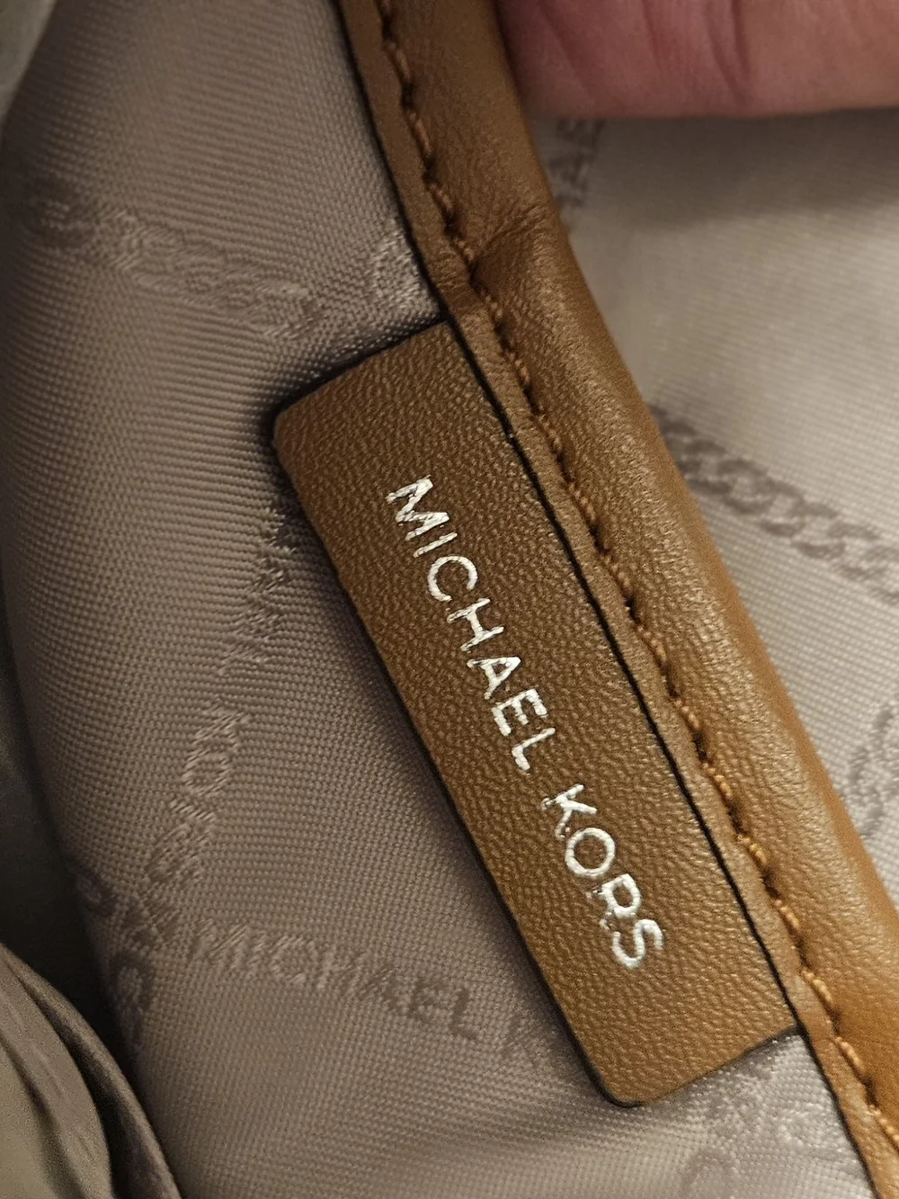 Michael Kors pop kors design