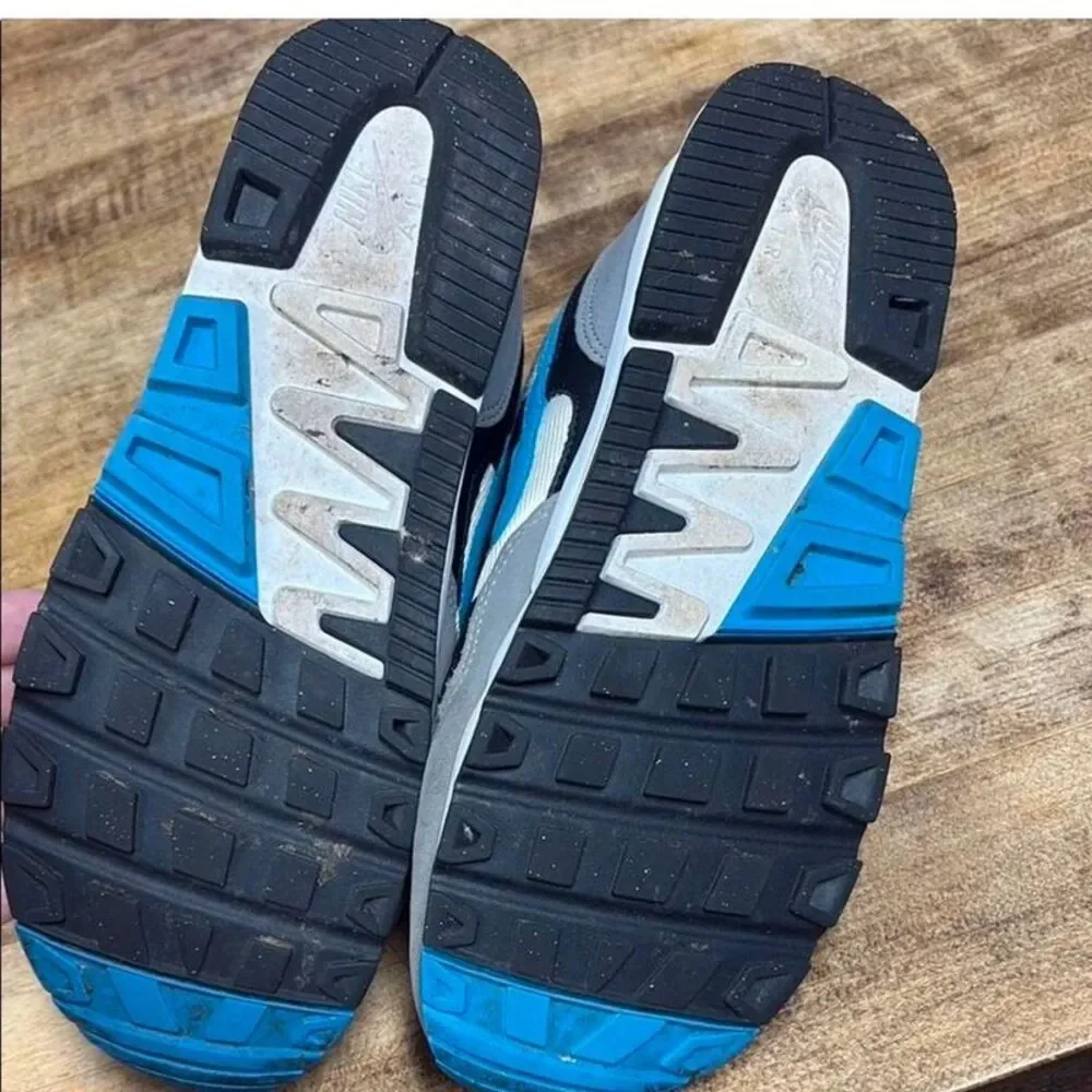 Nike classic air