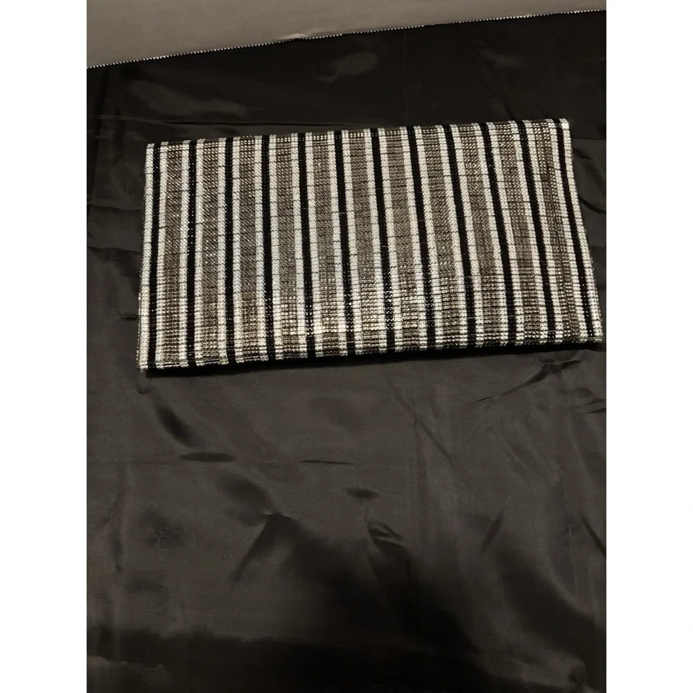 Sondra Roberts Silver Black Rhinestone Stripe Clutch Chain Evening Bag[C]