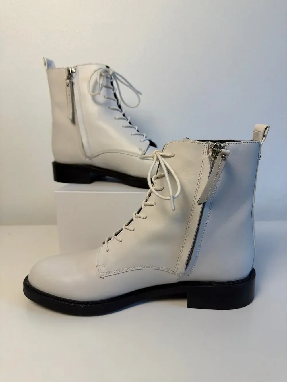 Sam Edelman Nina White Leather Lace Up Side Zip Ankle Combat Boots | Size 7M/37