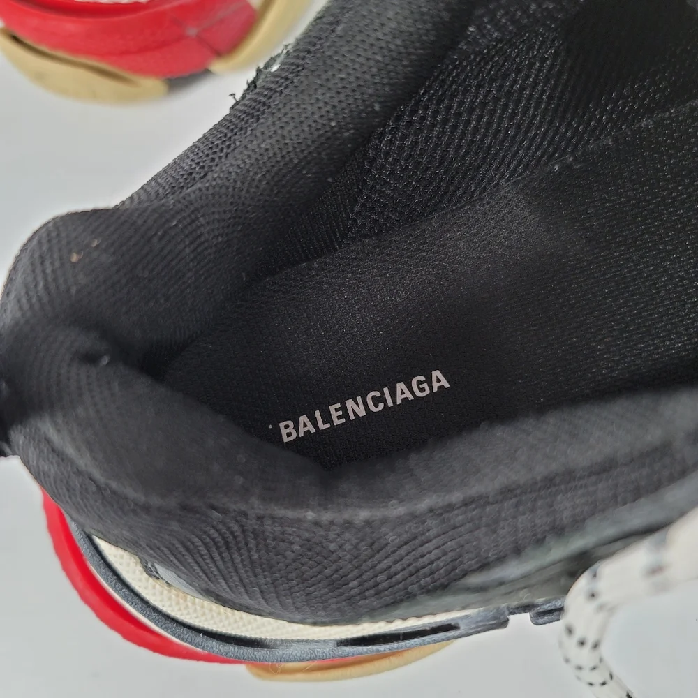 Balenciaga preowned very