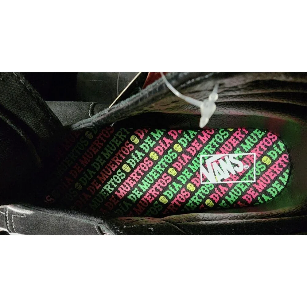 Vans SK8Hi Dia De Los Muertos NEW Sneakers Suede Size 13 Glow In The Dark