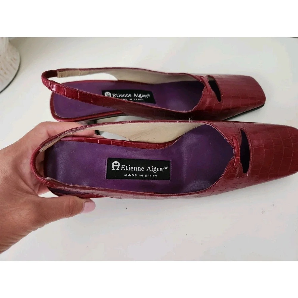 Etienne Aigner good size