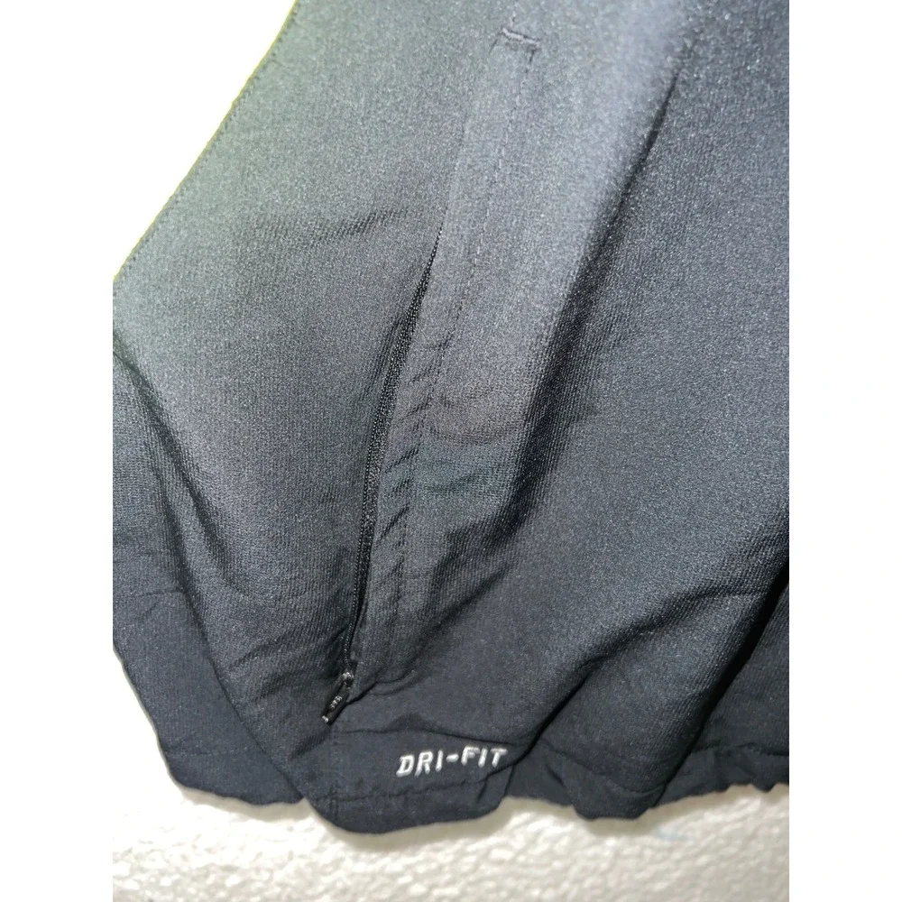 Nike panels mesh chest